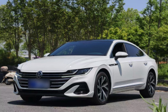 一汽-大众CC 2024款 330TSI 炫目版