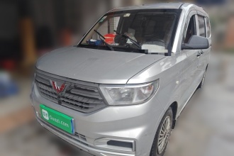 五菱汽车 五菱宏光V 2021款 1.5L劲取版LAR