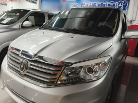 金杯 阁瑞斯 2014款 2.0L豪华型短轴7座1TR