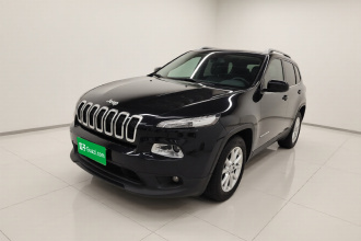 Jeep 自由光 2017款 2.4L 领先智能版