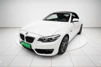 宝马2系(进口) 2018款 220i 敞篷轿跑车 运动设计套装