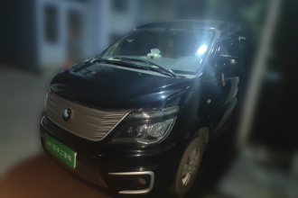 东风风行 菱智 2022款 M5 1.6L 实用型 5座