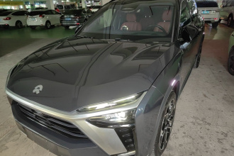 蔚来ES8 2022款 75kWh 领航版 六座