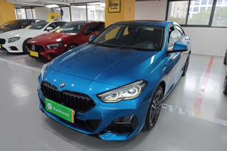 宝马2系(进口) 2021款 225i 四门轿跑车 M运动曜夜套装