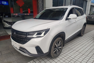 东风风行 风行T5 2022款 盛世款 1.6L 手动筑梦版五座