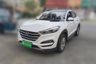 现代 途胜 2018款 1.6T 双离合两驱15周年特别版