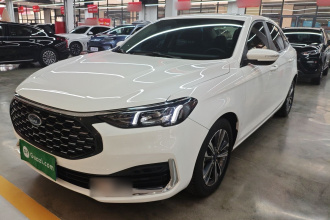 福特 福睿斯 2021款 1.5L 自动钻石版