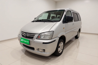 东风风行 菱智 2017款 V3 1.5L 7座标准型