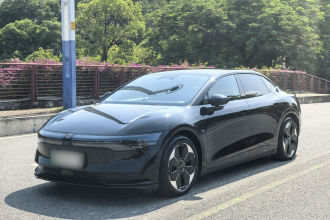 极氪007 2024款 四驱版 75kWh