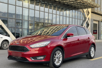 福特 福克斯 2017款 两厢 1.6L 自动风尚型智行版