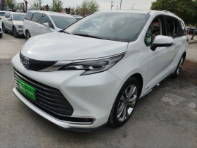 丰田 赛那SIENNA 2021款 2.5L混动 至尊版