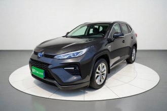 丰田 威兰达 2020款 双擎 2.5L E-CVT两驱尊贵版