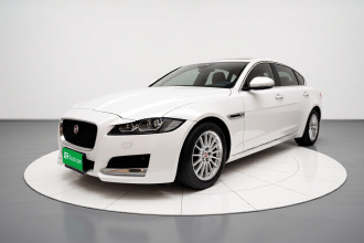 捷豹XFL 2017款 XFL 2.0T 200PS 豪华版