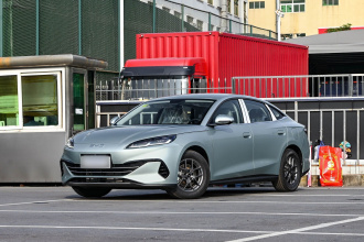 比亚迪 海豹06新能源 2026款 DM-i 超享版 128KM豪华版