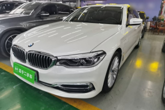 宝马5系新能源 2019款 改款 530Le 豪华套装