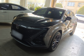 长安UNI-T 2022款 1.5T 尊贵型