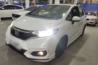 本田 飞度 2018款 1.5L CVT潮跑+版