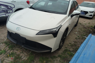 埃安 AION S Plus 2023款 70 乐享版 三元锂