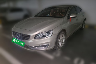 沃尔沃S60 2018款 S60L T3 智进版