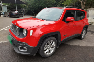 Jeep 自由侠 2018款 互联大屏版 180T 自动劲能版