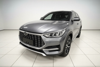 比亚迪 宋PLUS 2020款 1.5T 自动旗舰型