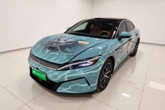 比亚迪 汉L 2025款 EV 四驱激光雷达旗舰型