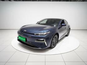 吉利银河 银河星耀8 2025款 130km EM-i 尊享版