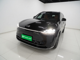 鸿蒙智行 问界M9 2024款 增程 Ultra版 52kWh 6座版