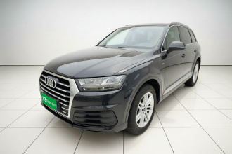 奥迪Q7 2018款 40 TFSI 舒适型
