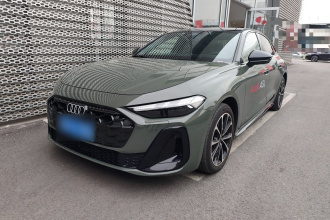 奥迪A5L 2026款 2.0T 运动版 Plus