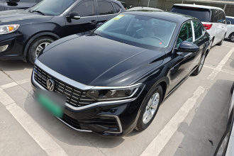 大众 帕萨特新能源 2025款 430PHEV 混动商务版