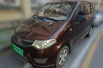 五菱汽车 五菱宏光 2018款 1.5L 经典款S基本型