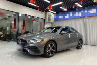 奔驰A级 2023款 A 200 L 时尚型