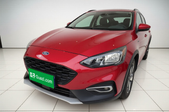 福特 福克斯Active 2020款 EcoBoost 180 自动劲潮型