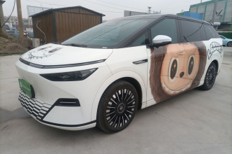 小鹏X9 2025款 纯电 740超长续航 Max