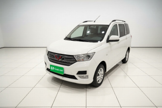 五菱汽车 五菱宏光 2021款 1.5L改款 S标准型 液压助力LAR