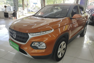 宝骏510 2019款 1.5L 手动劲享型77kW 国VI