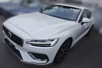 沃尔沃S60 2025款 B4 智远豪华版