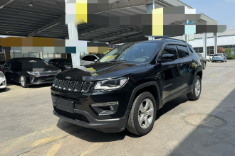 Jeep 指南者 2020款 220T 自动四驱精英版