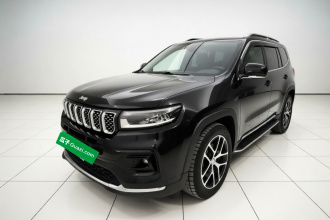 Jeep 大指挥官 2022款 2.0T 四驱豪华版