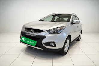 北京现代ix35 2010款 2.0L 自动四驱尊贵版GLS