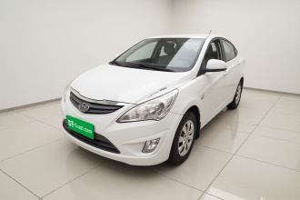 现代 瑞纳 2010款 三厢 1.4L 自动舒适型GS