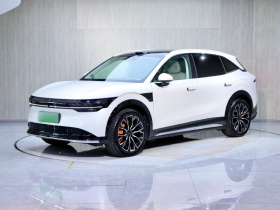 极氪7X 2025款 100kWh 长续航四驱智驾版