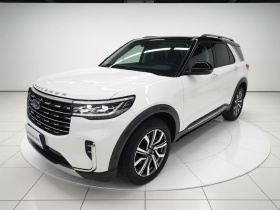 福特 探险者 2023款 EcoBoost 285 四驱钛金版 6座