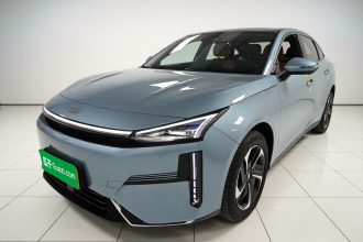 吉利银河 银河L6 2025款 EM-i 140km 星舰版