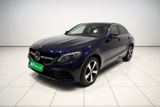 奔驰GLC轿跑 2017款 GLC 200 4MATIC 轿跑SUV