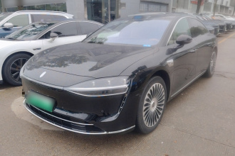 鸿蒙智行 享界S9 2026款 增程 Ultra 后驱 53kWh (192线激光雷达）