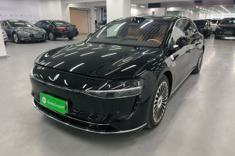 鸿蒙智行 享界S9T 2025款 增程 Ultra长续航版 (192线激光雷达）