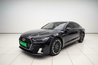 奥迪A7L 2022款 45 TFSI quattro S-line 见远型流晶套装