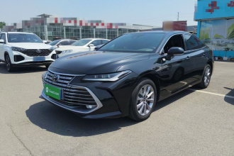 丰田 亚洲龙 2024款 双擎 2.0L 臻选版